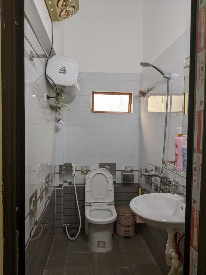 Train Station Backpackers Hostel Ninh Binh Exterior photo